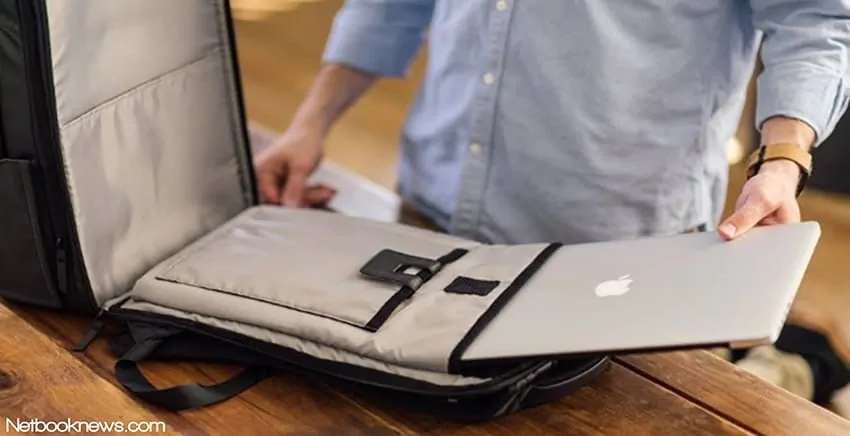 how to pack a laptop for travel