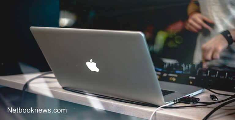 Why do DJs Use Macbooks?